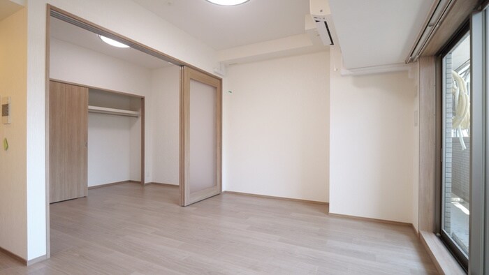 物件内観写真10　(内観写真)