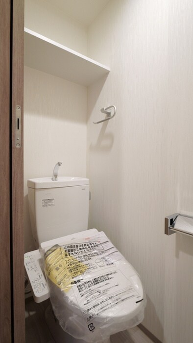 物件内観写真11　(トイレ)