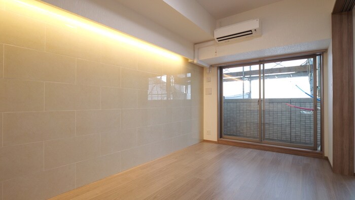 物件内観写真17　(室内からの展望)