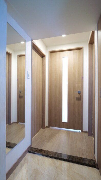 物件内観写真17　(玄関)