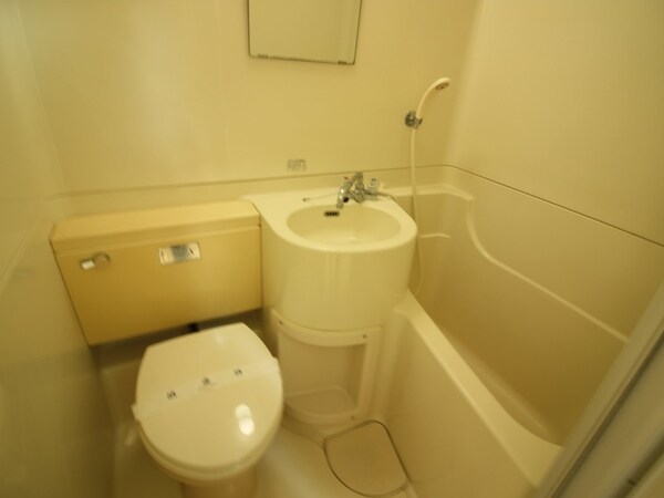 バス／シャワールーム等