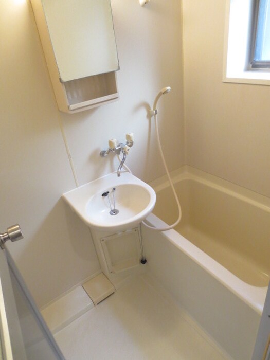 物件内観写真10　(バス／シャワールーム等)