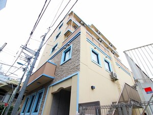 ロイヤルヒルズ外観写真