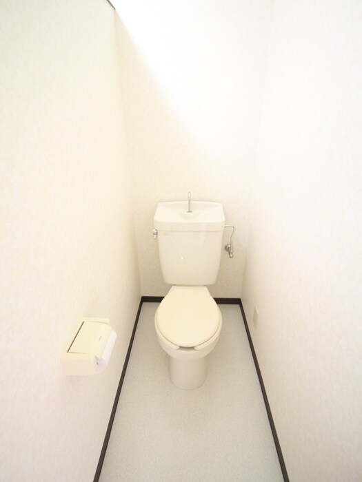 物件内観写真12　(トイレ)