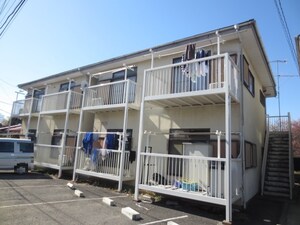 サン上屋敷外観写真