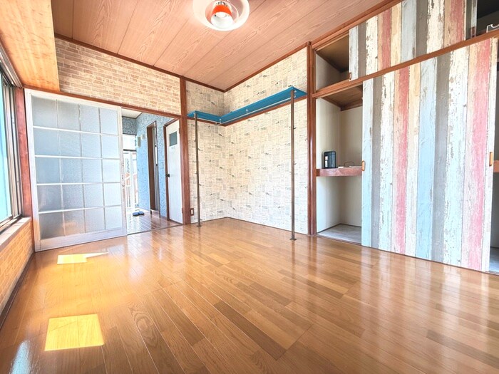 物件内観写真8　(居室)