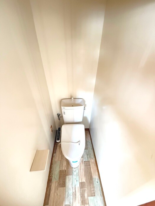 物件内観写真13　(トイレ)