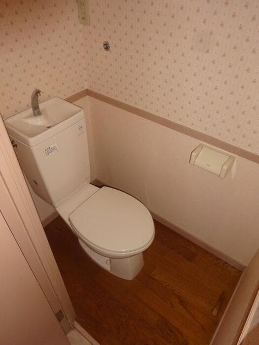 物件内観写真11　(トイレ)