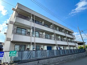 小島ハイツ１号外観写真