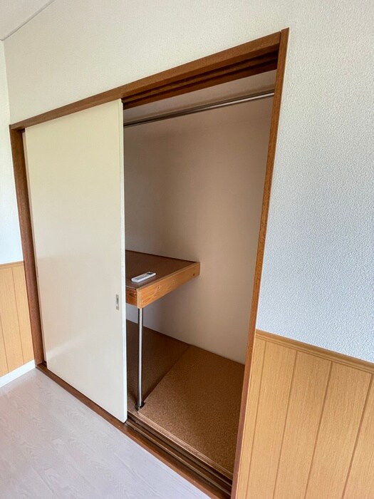物件内観写真10　(収納)
