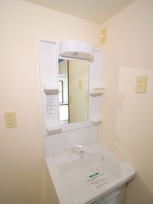 物件内観写真12　(洗面)