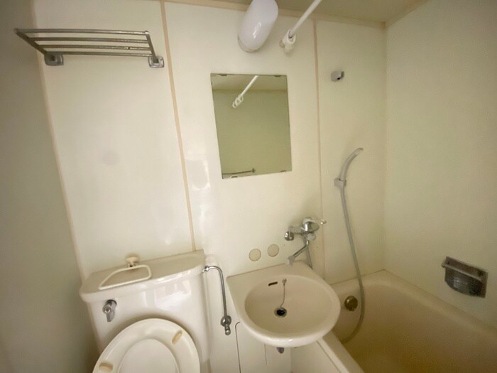 物件内観写真13　(洗面)