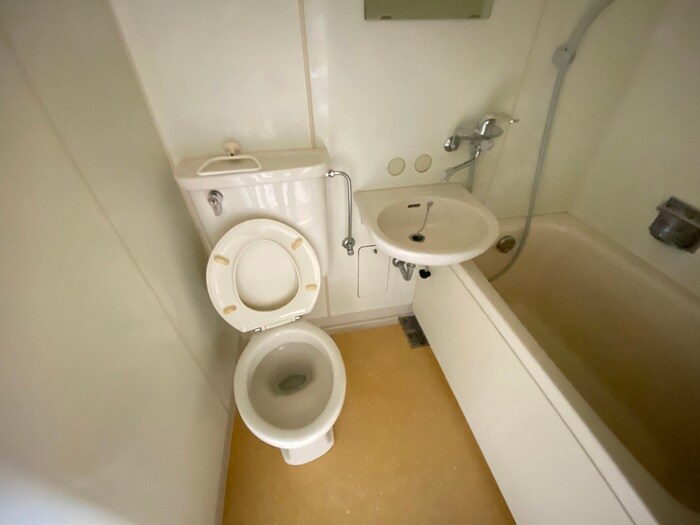 物件内観写真14　(トイレ)