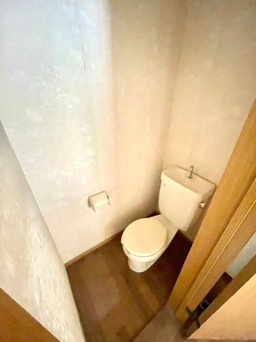 物件内観写真15　(トイレ)