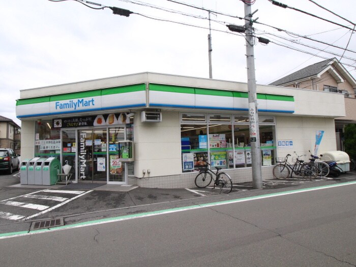 ファミリーマート