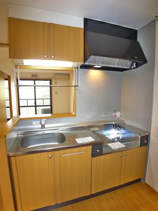 物件内観写真3　(キッチン)