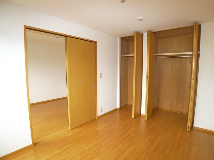 物件内観写真7　(居室)