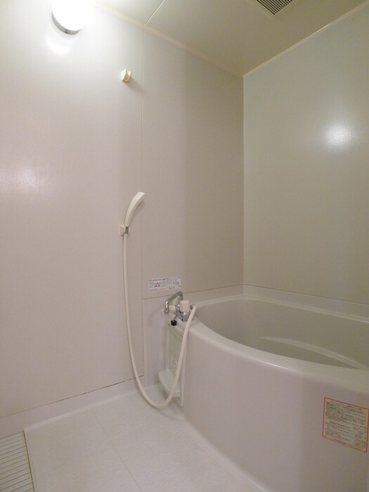 物件内観写真10　(バス／シャワールーム等)