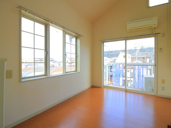 物件内観写真7　(居室)