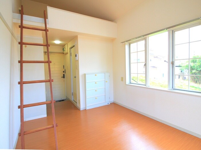 物件内観写真8　(居室)