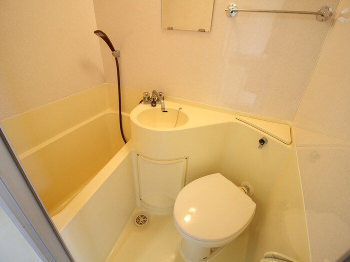 物件内観写真12　(バス／シャワールーム等)