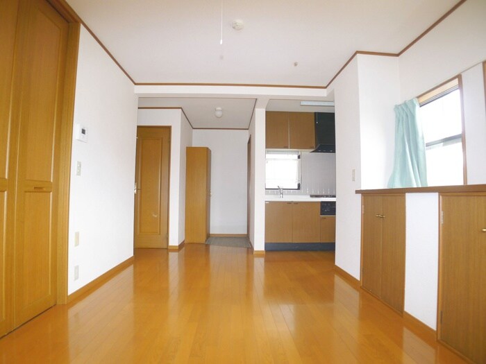 物件内観写真8　(居室)