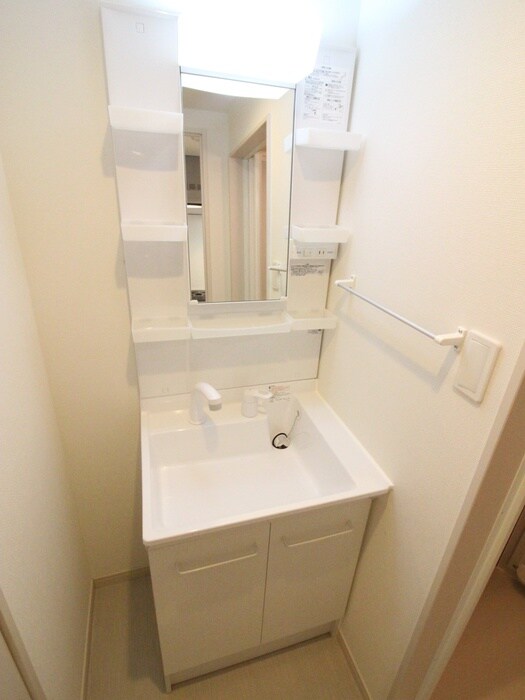 物件内観写真10　(洗面)