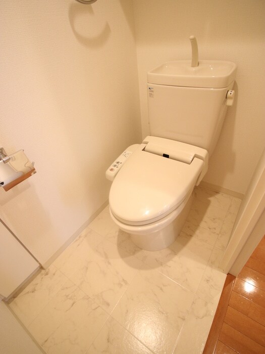 物件内観写真11　(トイレ)