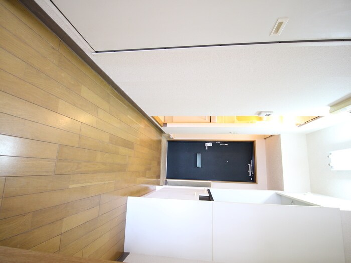 物件内観写真15　(廊下)