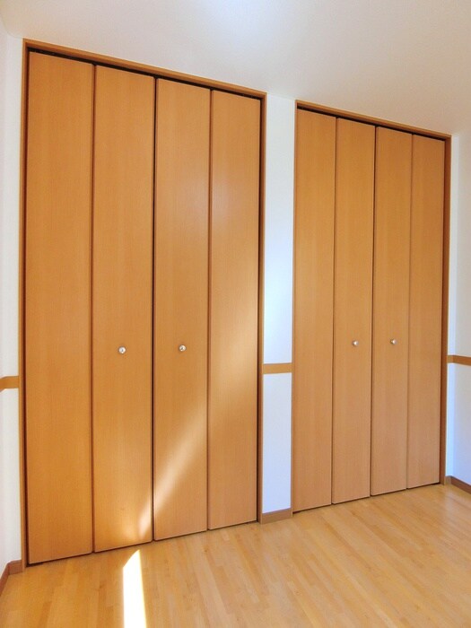 物件内観写真13　(収納)