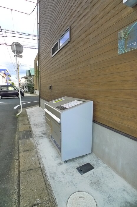 物件外観写真4　(建物設備)