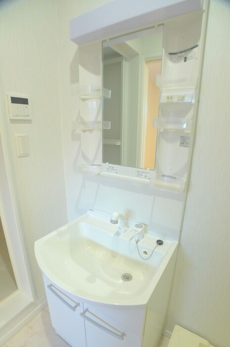 物件内観写真14　(洗面)