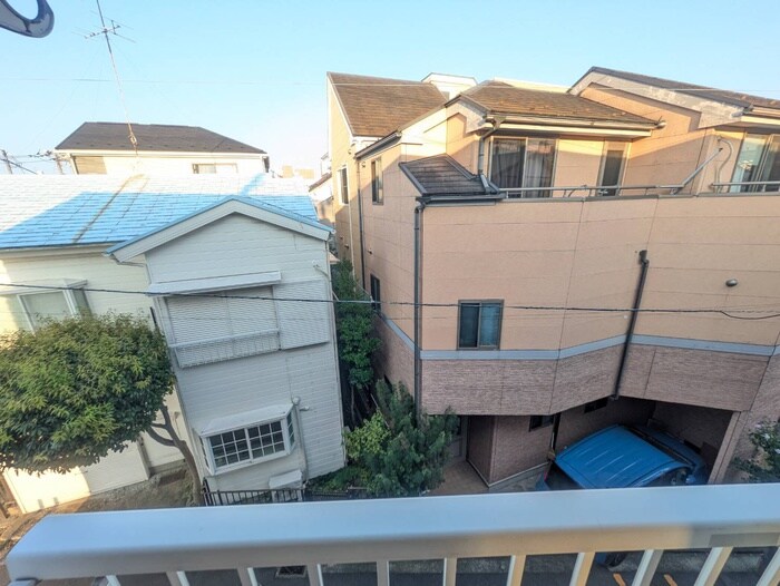 物件内観写真19　(室内からの展望)