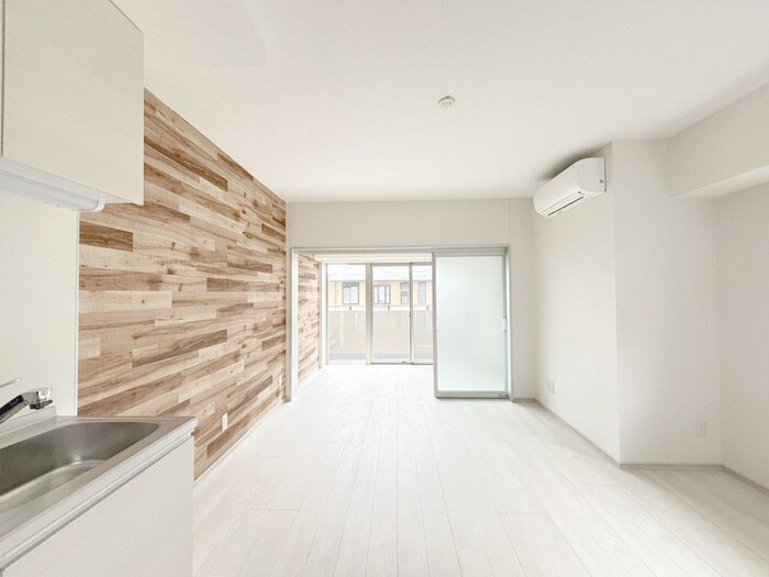 物件内観写真8　(居室)