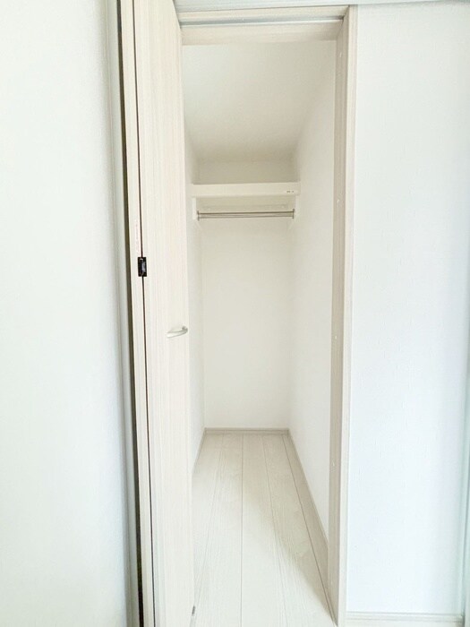 物件内観写真11　(収納)