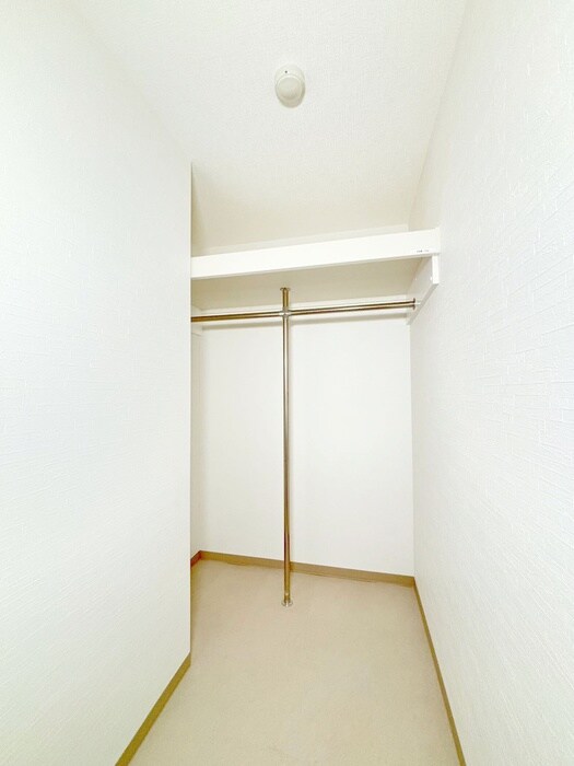 物件内観写真18　(靴箱)