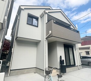 駒岡ユウタウンB号棟外観写真