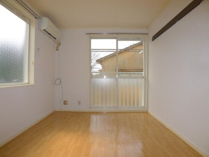 物件内観写真6　(居室)