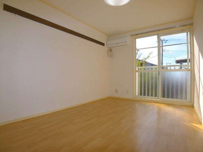物件内観写真6　(居室)