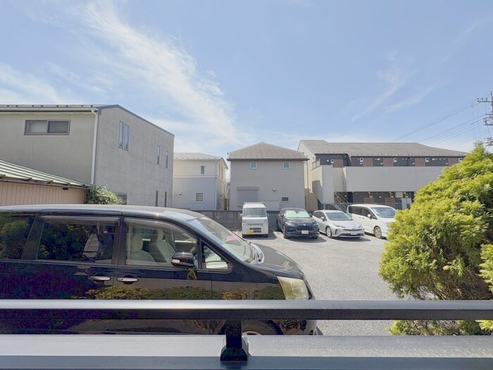 物件内観写真14　(室内からの展望)