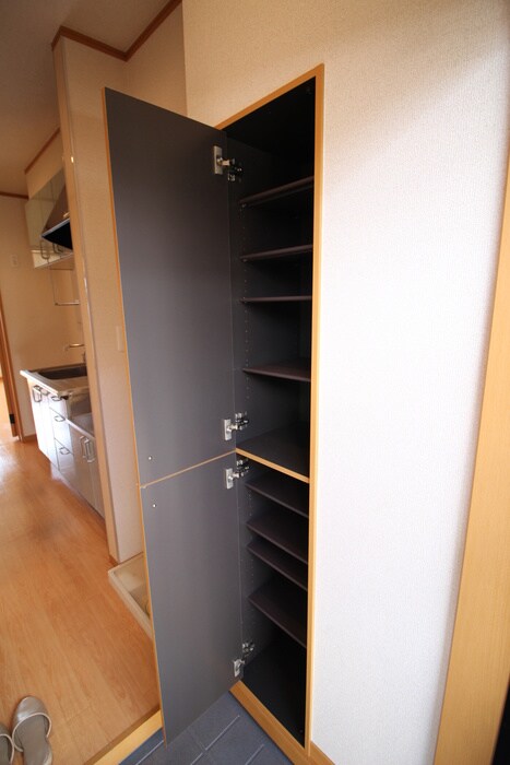 物件内観写真15　(靴箱)