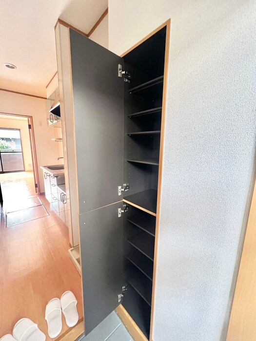 物件内観写真17　(靴箱)