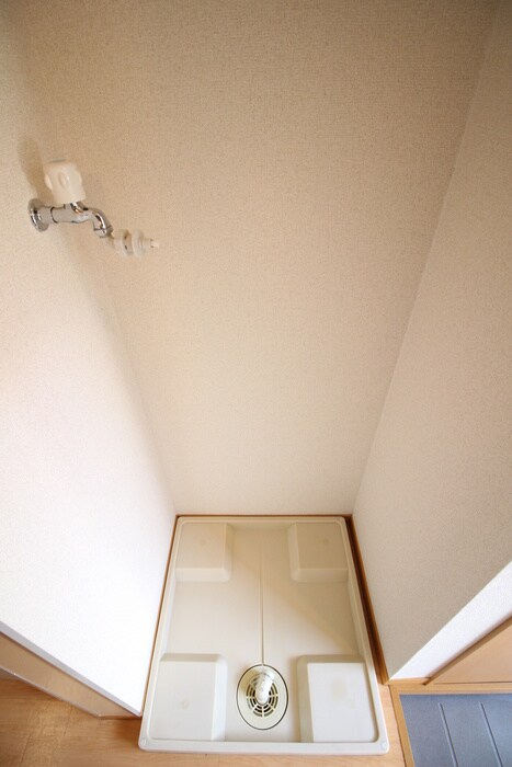 物件内観写真19　(洗濯機置場)