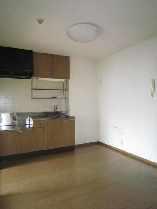 物件内観写真4　(居室)