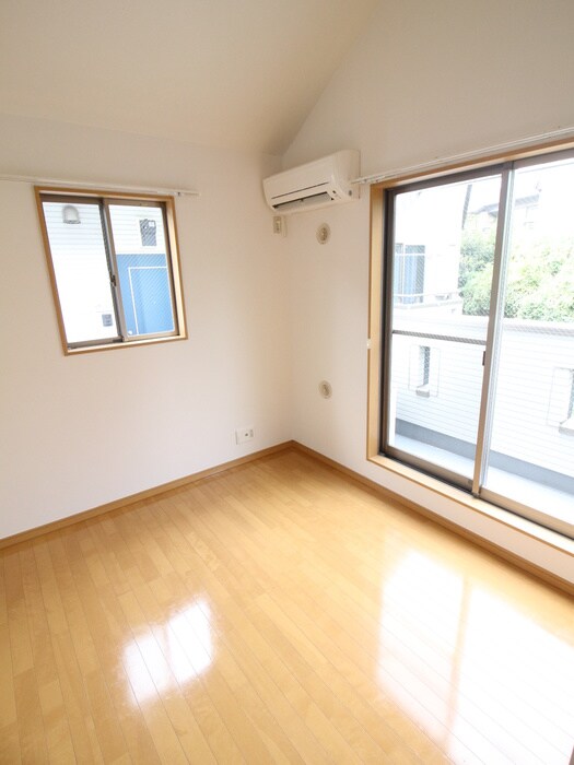 物件内観写真7　(居室)