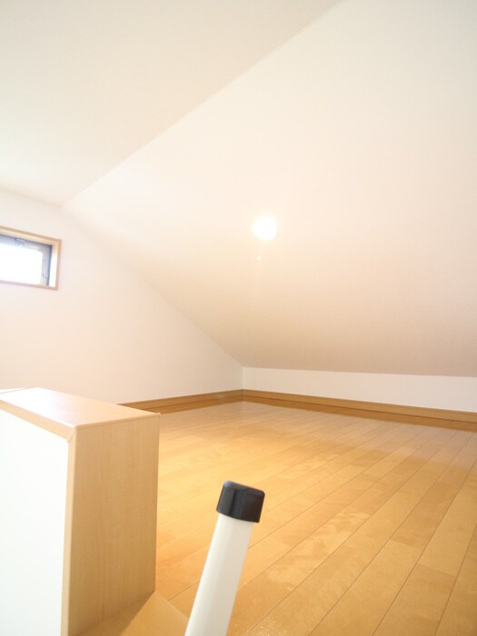 物件内観写真9　(ロフト)