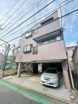 Ｌｅｓ　Ｄｅｍｅｕｒｅ外観写真