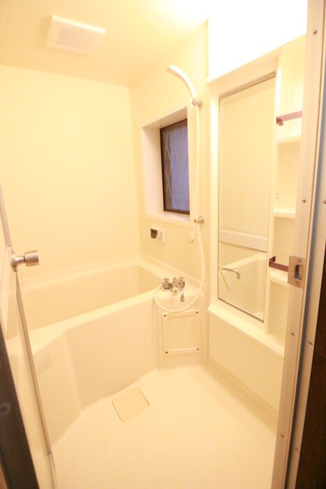物件内観写真8　(バス／シャワールーム等)