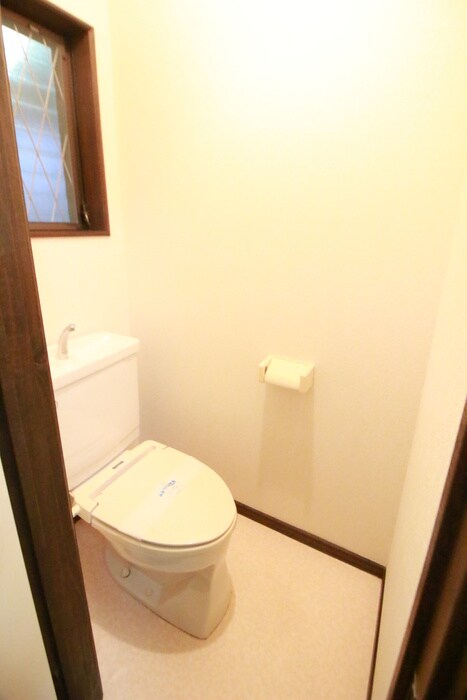 物件内観写真9　(トイレ)
