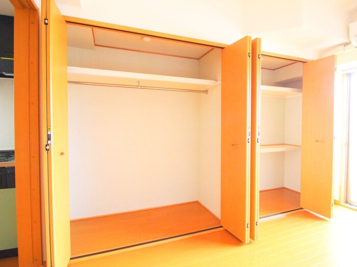 物件内観写真14　(収納)